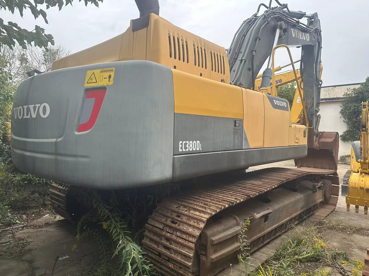 VOLVO EC380 - Máy xúc bánh xích: hình 1 VOLVO EC380 - Máy xúc bánh xích: hình 1