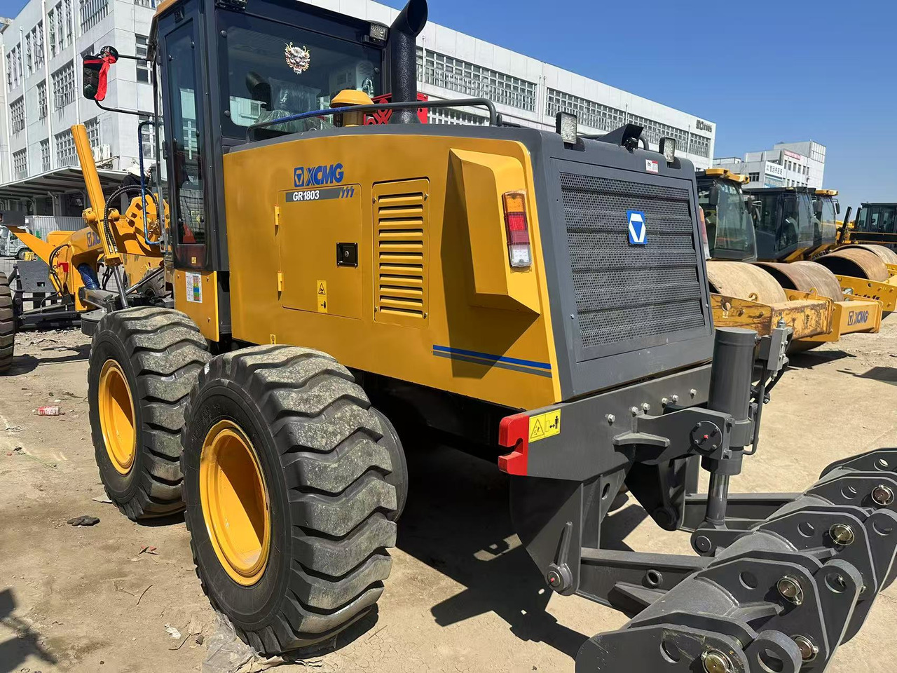 XCMG GR1803 - Máy san: hình 3 XCMG GR1803 - Máy san: hình 3