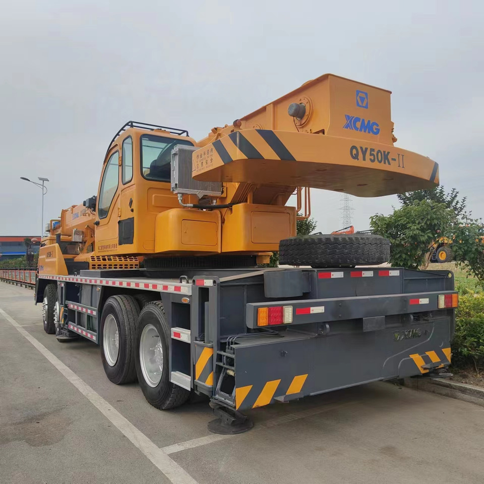 XCMG QY50K - Cẩu bánh lốp: hình 3 XCMG QY50K - Cẩu bánh lốp: hình 3