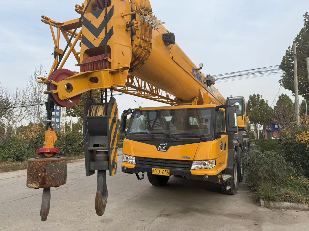 XCMG XCT80 - Cẩu bánh lốp: hình 2 XCMG XCT80 - Cẩu bánh lốp: hình 2