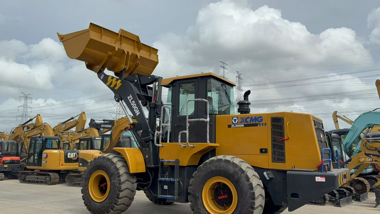 XCMG ZL50GN - Máy xúc lật bánh lốp: hình 1 XCMG ZL50GN - Máy xúc lật bánh lốp: hình 1