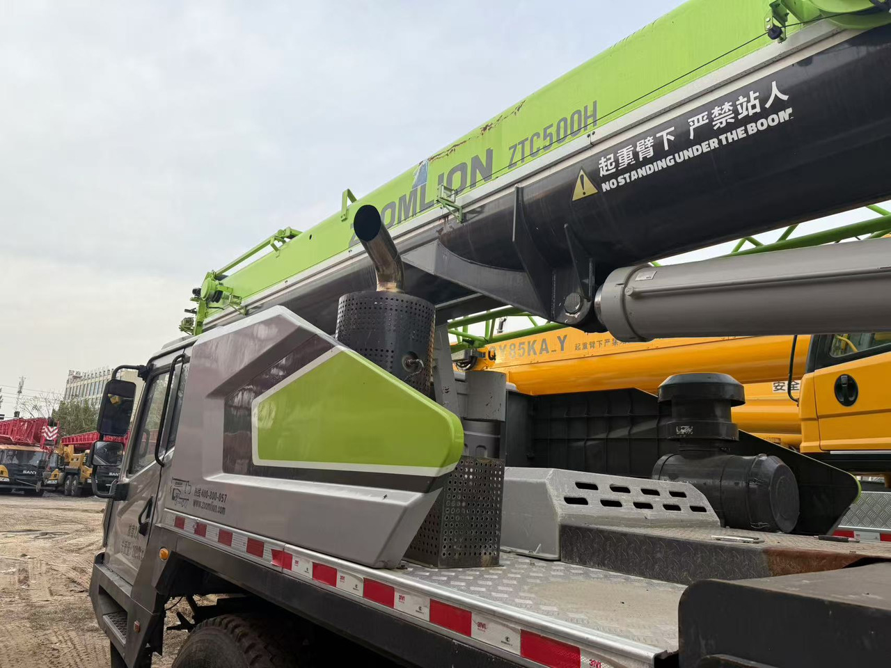 ZOOMLION ZTC500H - Cẩu bánh lốp: hình 2 ZOOMLION ZTC500H - Cẩu bánh lốp: hình 2