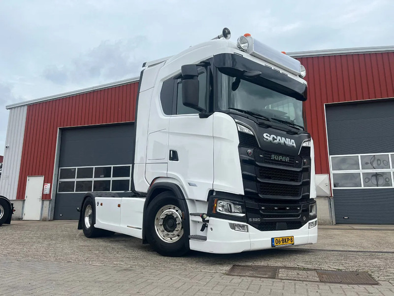 Scania S520 S 520 v8 - Xe đầu kéo: hình 1 Scania S520 S 520 v8 - Xe đầu kéo: hình 1