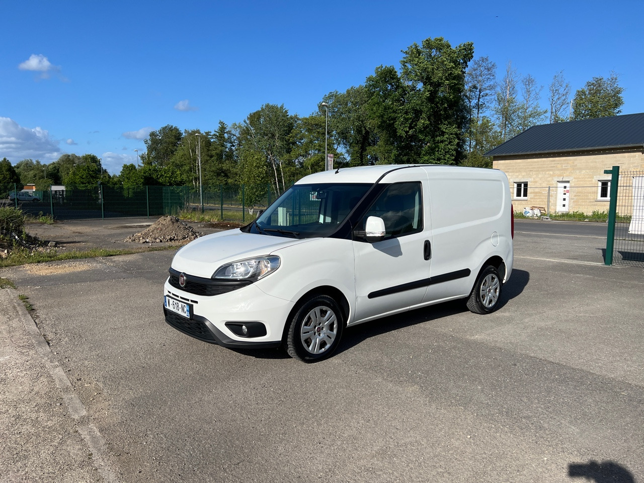 FIAT Doblo Multijet 1.3 95ch Utilitaire - Xe van chở hàng: hình 4 FIAT Doblo Multijet 1.3 95ch Utilitaire - Xe van chở hàng: hình 4