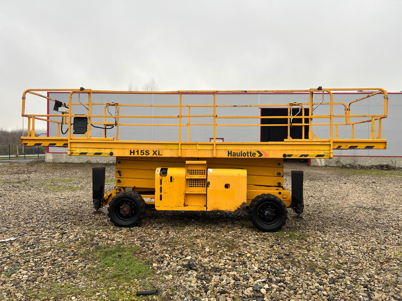 HAULOTTE H15SXL - Máy nâng người hình kéo: hình 2 HAULOTTE H15SXL - Máy nâng người hình kéo: hình 2