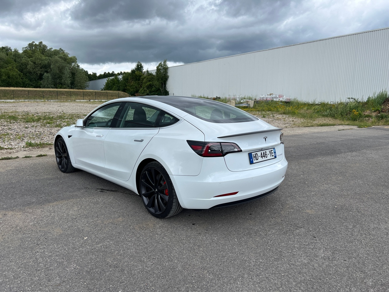 TESLA Model 3 Performance Dual Motor FSD 3 Autopilot - Sedan: hình 5 TESLA Model 3 Performance Dual Motor FSD 3 Autopilot - Sedan: hình 5