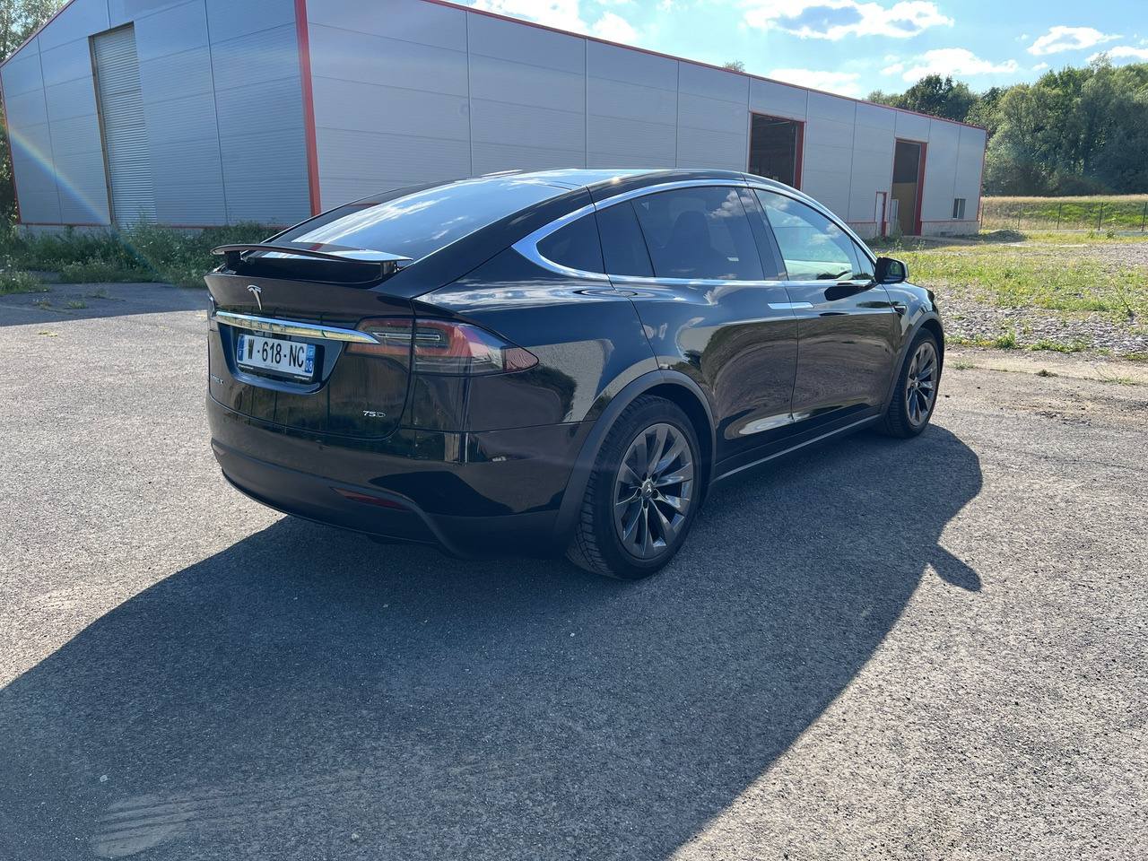 TESLA Model X 75D Autopilot SOH 93% 5 Places Garantie - SUV: hình 4 TESLA Model X 75D Autopilot SOH 93% 5 Places Garantie - SUV: hình 4