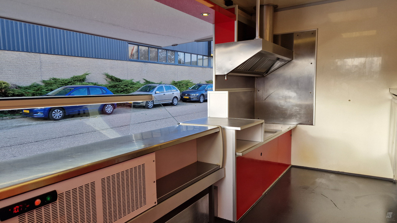 FIAT + BK Market Trailers opbouw - Xe tải bán hàng: hình 5 FIAT + BK Market Trailers opbouw - Xe tải bán hàng: hình 5