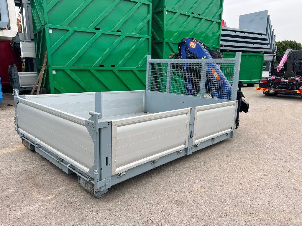 CONTAINER SCARRABILE NUOVO A PIANALE CON GRU - Thùng chứa hooklift: hình 2 CONTAINER SCARRABILE NUOVO A PIANALE CON GRU - Thùng chứa hooklift: hình 2