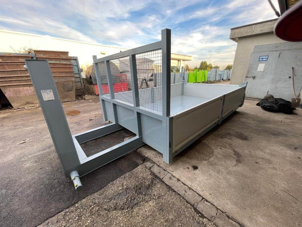 CONTAINER SCARRABILE NUOVO A PIANALE CON SPONDE - Thùng chứa hooklift: hình 2 CONTAINER SCARRABILE NUOVO A PIANALE CON SPONDE - Thùng chứa hooklift: hình 2