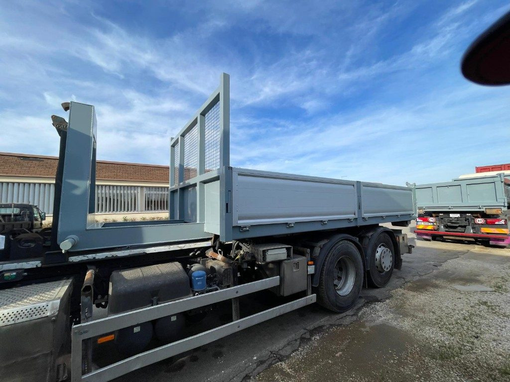 CONTAINER SCARRABILE NUOVO A PIANALE CON SPONDE - Thùng chứa hooklift: hình 3 CONTAINER SCARRABILE NUOVO A PIANALE CON SPONDE - Thùng chứa hooklift: hình 3