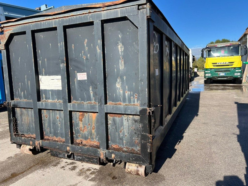 CONTAINER SCARRABILE USATO CON COPERCHIO - Thùng chứa hooklift: hình 4 CONTAINER SCARRABILE USATO CON COPERCHIO - Thùng chứa hooklift: hình 4