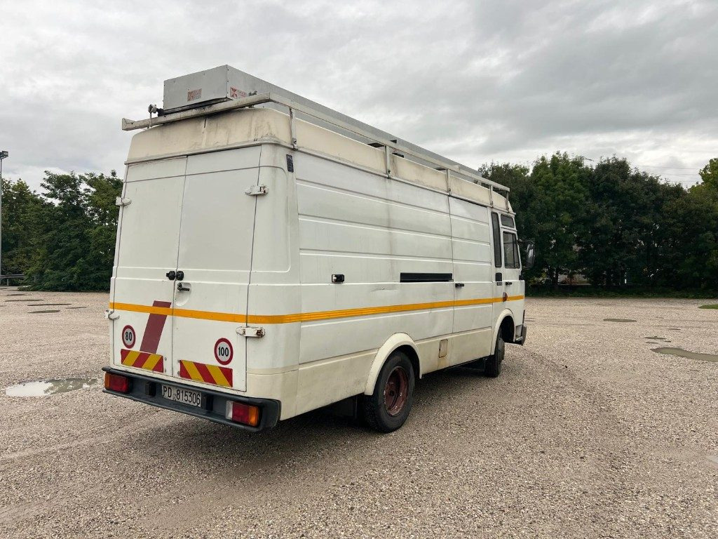 FIAT 60 10 - Xe van chở hàng: hình 4 FIAT 60 10 - Xe van chở hàng: hình 4