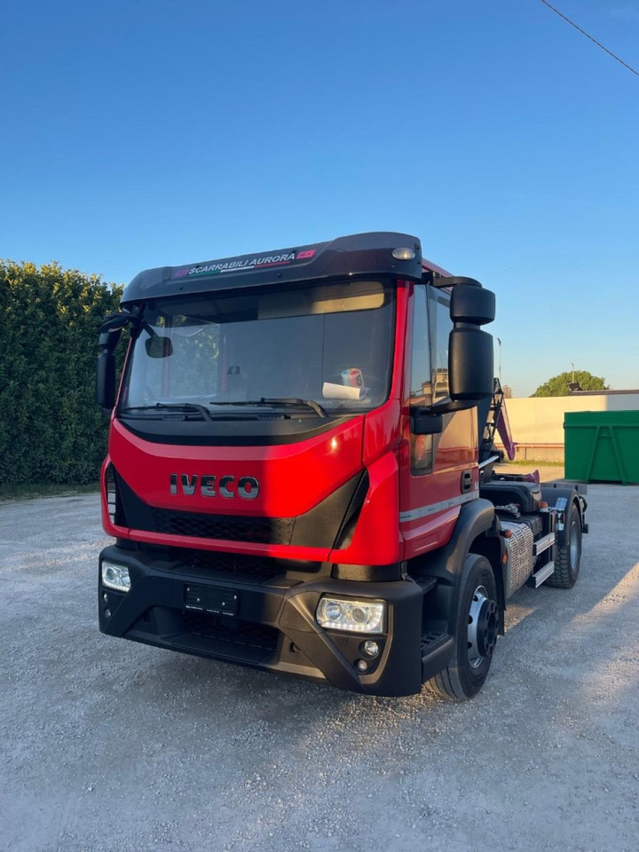 IVECO EUROCARGO 160E32 CON SCARRABILE NUOVO - Xe tải nâng móc: hình 4 IVECO EUROCARGO 160E32 CON SCARRABILE NUOVO - Xe tải nâng móc: hình 4