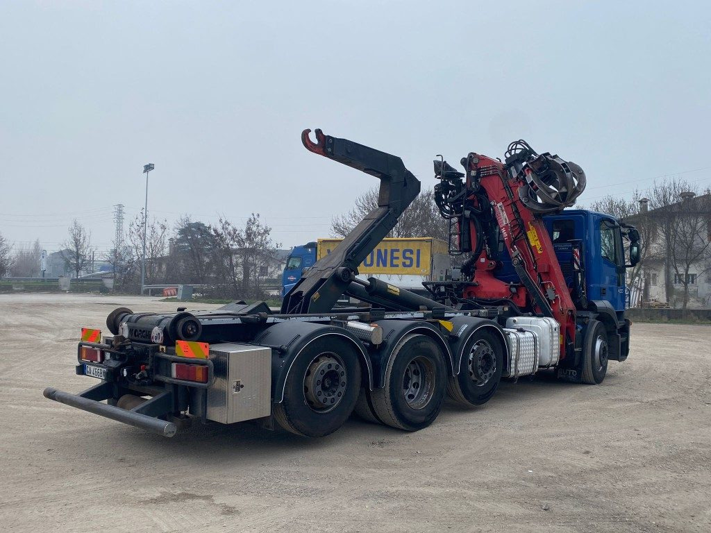 IVECO STRALIS 260.450 SCARRABILE CON GRU - Xe tải nâng móc: hình 5 IVECO STRALIS 260.450 SCARRABILE CON GRU - Xe tải nâng móc: hình 5