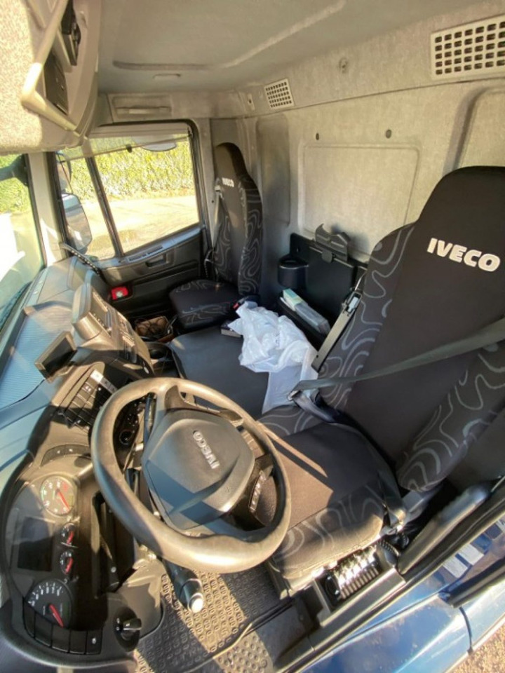 IVECO STRALIS 310 SCARRABILE FULL PNEUMATICO - Xe tải nâng móc: hình 4 IVECO STRALIS 310 SCARRABILE FULL PNEUMATICO - Xe tải nâng móc: hình 4