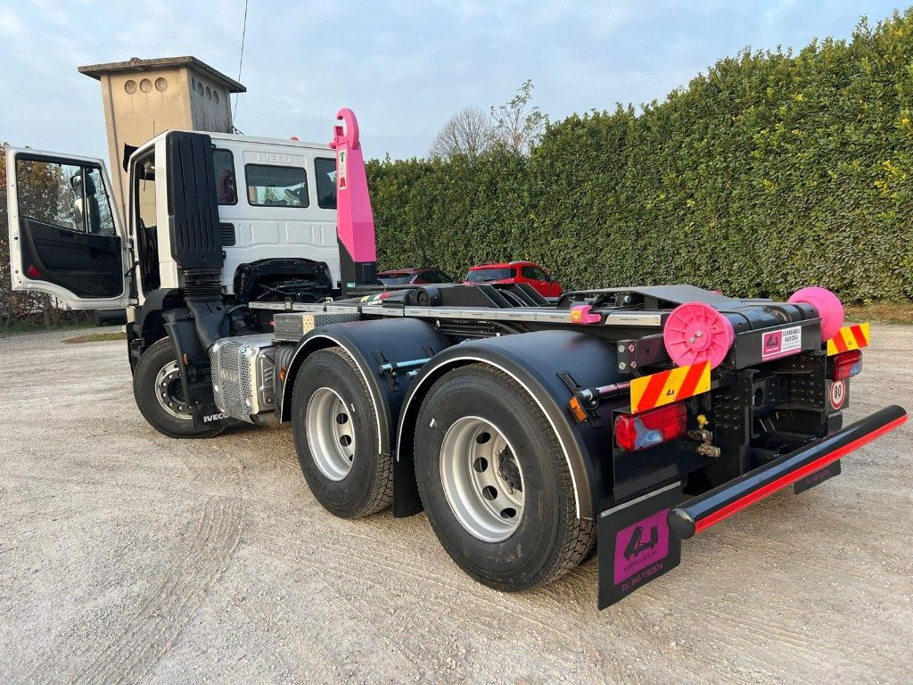 IVECO STRALIS 460 X-WAY SCARRABILE 6X4 - Xe tải nâng móc: hình 5 IVECO STRALIS 460 X-WAY SCARRABILE 6X4 - Xe tải nâng móc: hình 5
