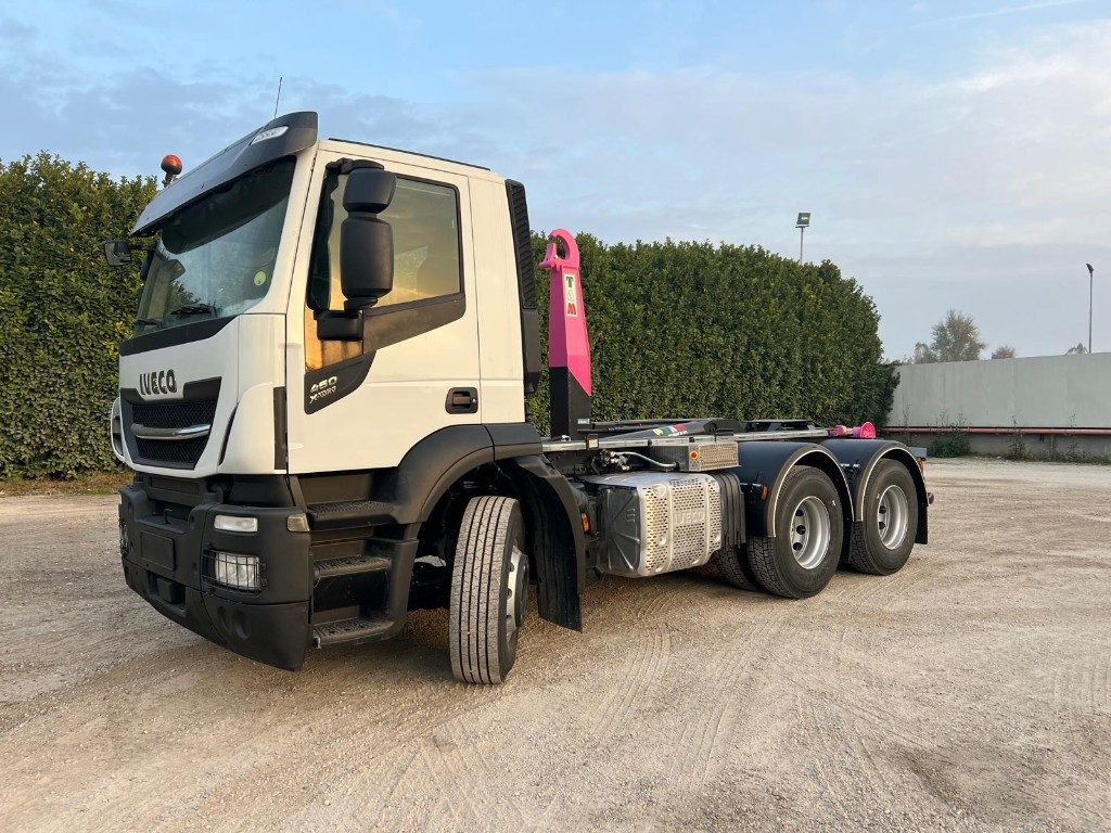 IVECO STRALIS 460 X-WAY SCARRABILE 6X4 - Xe tải nâng móc: hình 1 IVECO STRALIS 460 X-WAY SCARRABILE 6X4 - Xe tải nâng móc: hình 1