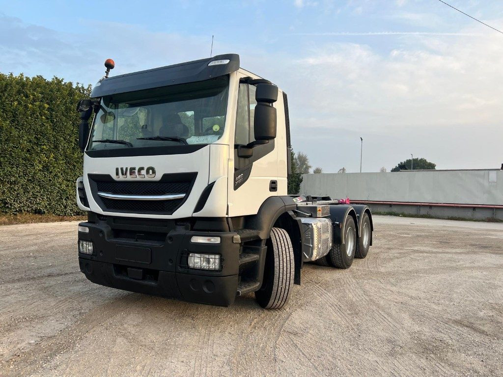 IVECO STRALIS 460 X-WAY SCARRABILE 6X4 - Xe tải nâng móc: hình 2 IVECO STRALIS 460 X-WAY SCARRABILE 6X4 - Xe tải nâng móc: hình 2