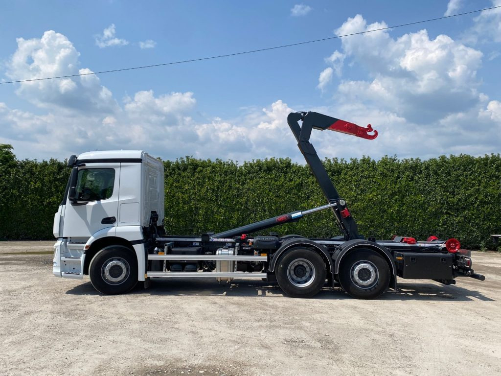 MERCEDES-BENZ ANTOS 25.43 SCARRABILE FULL PNEUMATICO 3 - Xe tải nâng móc: hình 3 MERCEDES-BENZ ANTOS 25.43 SCARRABILE FULL PNEUMATICO 3 - Xe tải nâng móc: hình 3