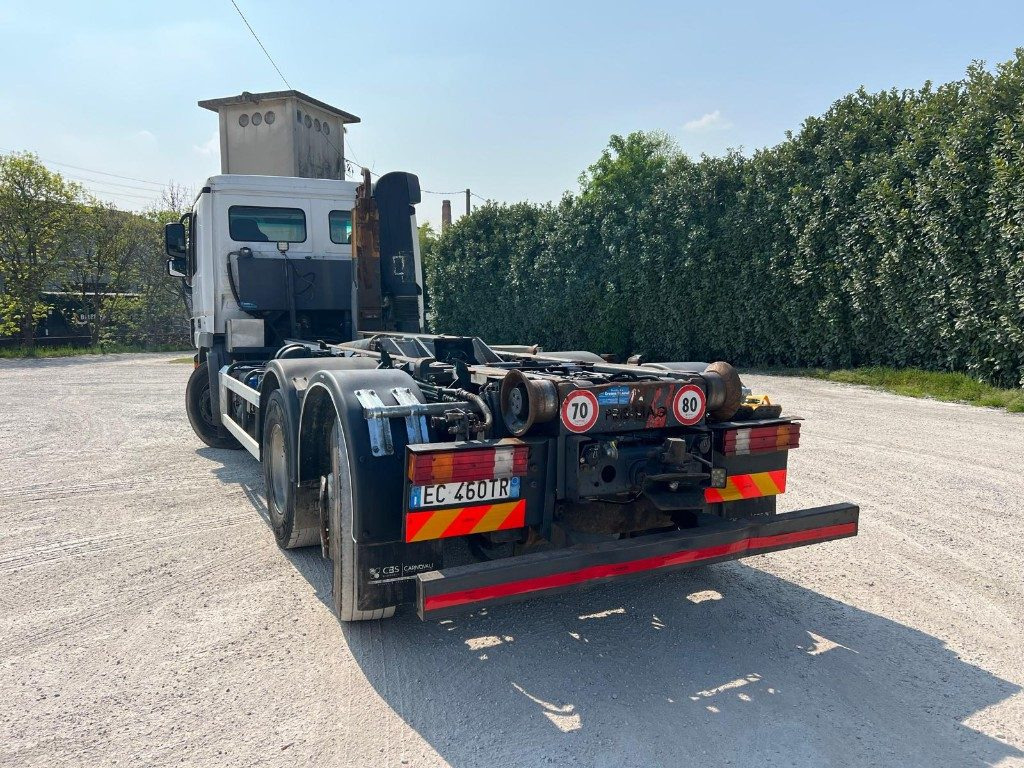 MERCEDES-BENZ MERCEDES ACTROS 25.41 SCARRABILE - Xe tải nâng móc: hình 4 MERCEDES-BENZ MERCEDES ACTROS 25.41 SCARRABILE - Xe tải nâng móc: hình 4