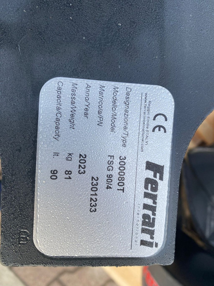 POLIPO NUOVO MARCA FERRARI 4 PALE - Nho táo: hình 5 POLIPO NUOVO MARCA FERRARI 4 PALE - Nho táo: hình 5