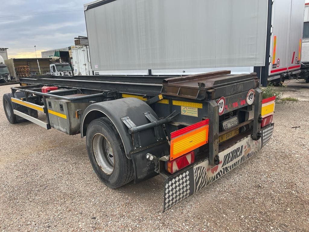 ZORZI RIMORCHIO ZORZI 20R070 SCARRABILE BALESTRATO - Rơ moóc thùng chứa: hình 2 ZORZI RIMORCHIO ZORZI 20R070 SCARRABILE BALESTRATO - Rơ moóc thùng chứa: hình 2