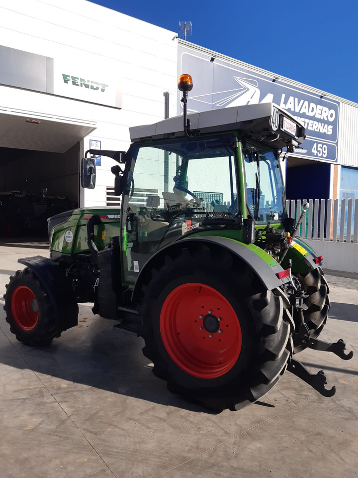 Fendt 211P - Máy cày: hình 5 Fendt 211P - Máy cày: hình 5