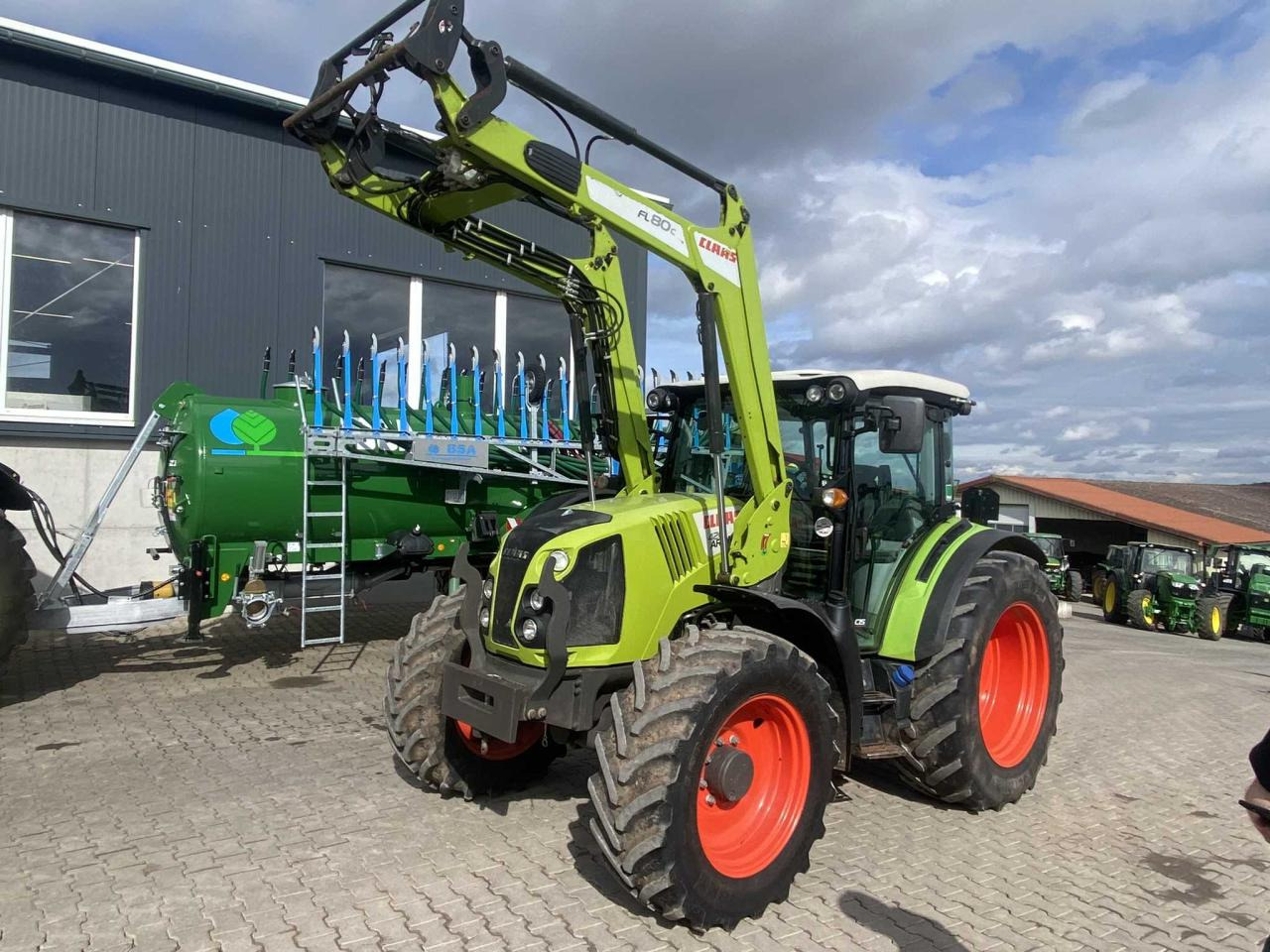 CLAAS Arion 420 CIS 2913 - Máy cày: hình 1 CLAAS Arion 420 CIS 2913 - Máy cày: hình 1
