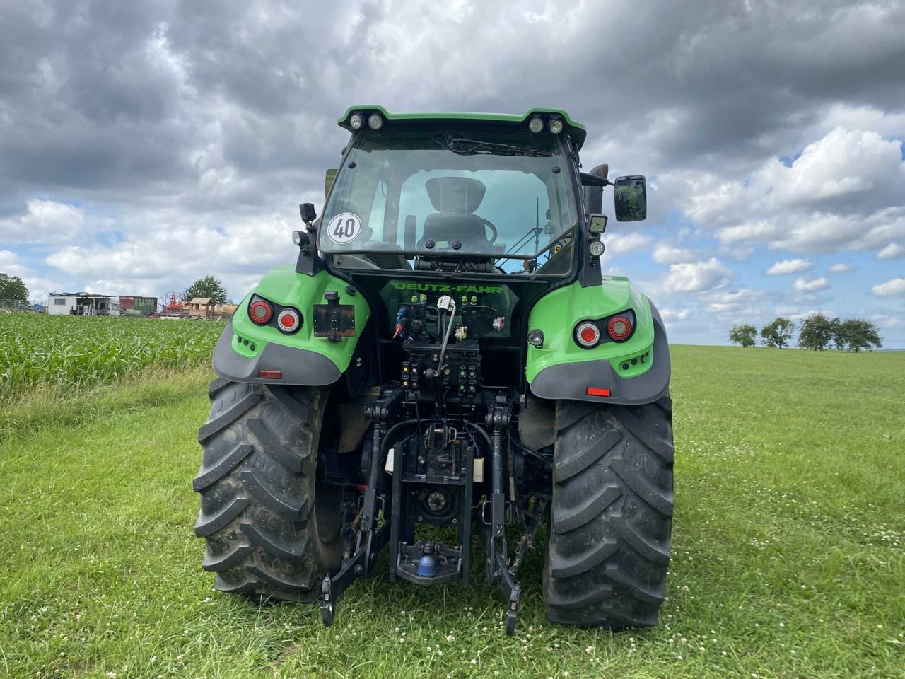 Deutz-Fahr 6155 Agrotron - Máy cày: hình 4 Deutz-Fahr 6155 Agrotron - Máy cày: hình 4
