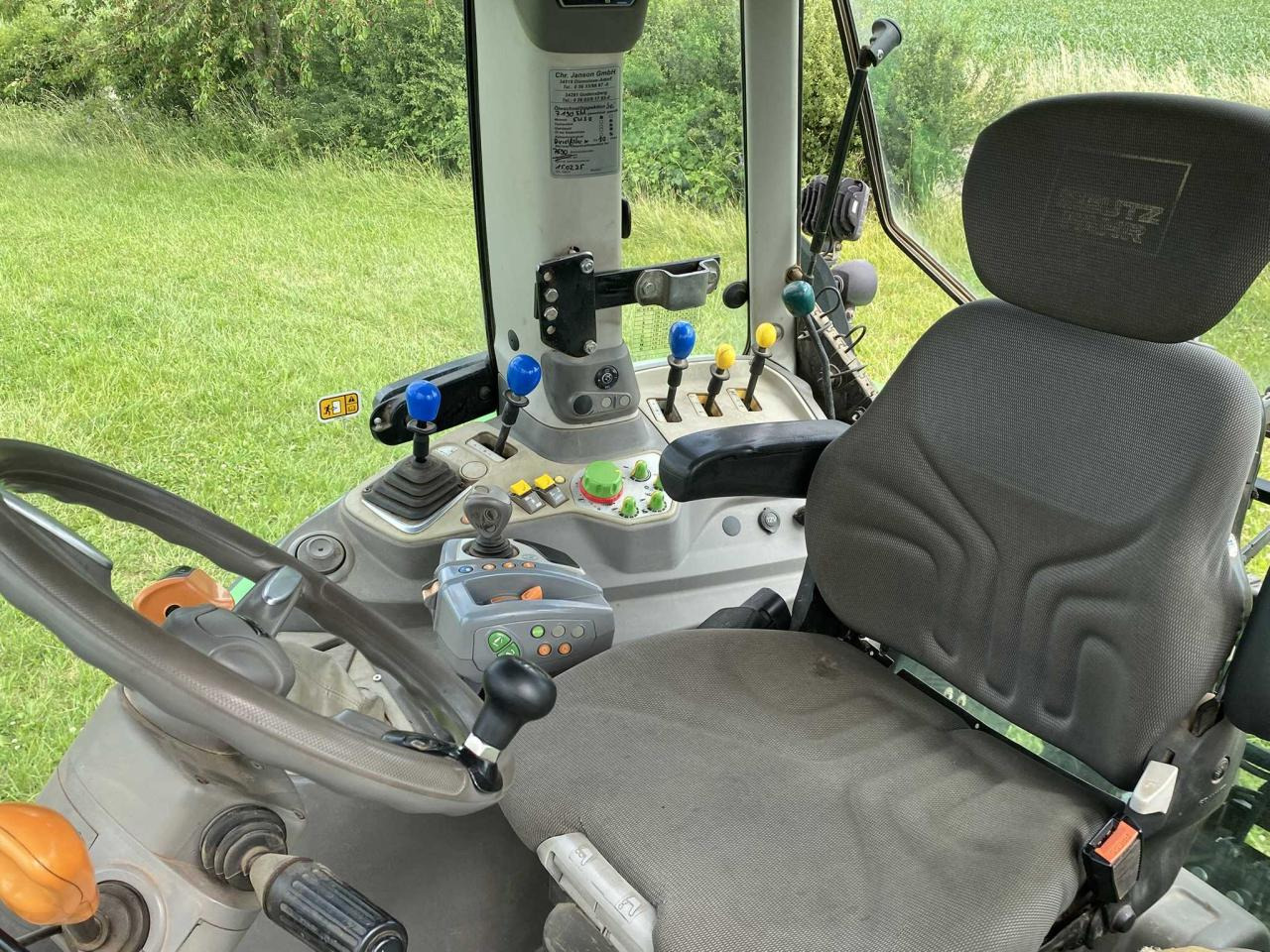 Deutz-Fahr 6155 Agrotron - Máy cày: hình 5 Deutz-Fahr 6155 Agrotron - Máy cày: hình 5