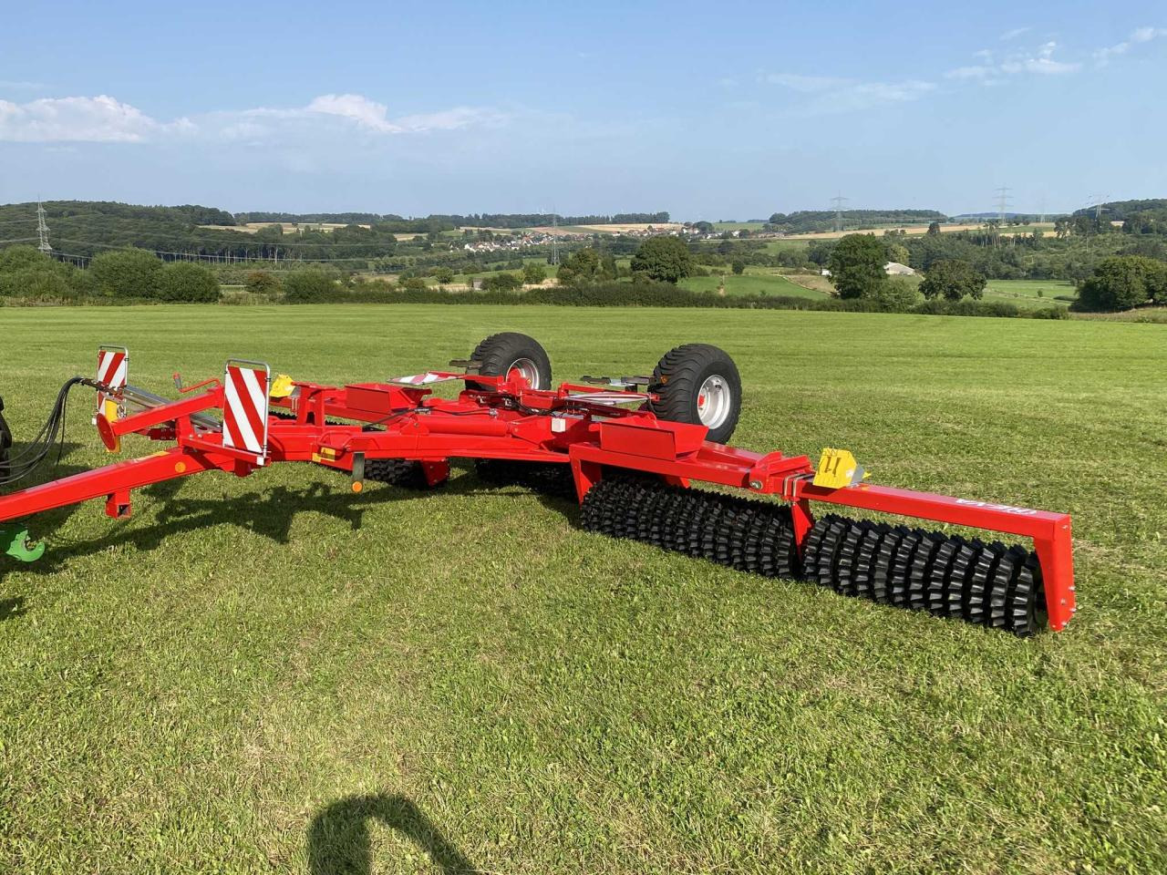 He-Va Tip-Roller 8,2 m - Con lăn ruộng: hình 1 He-Va Tip-Roller 8,2 m - Con lăn ruộng: hình 1