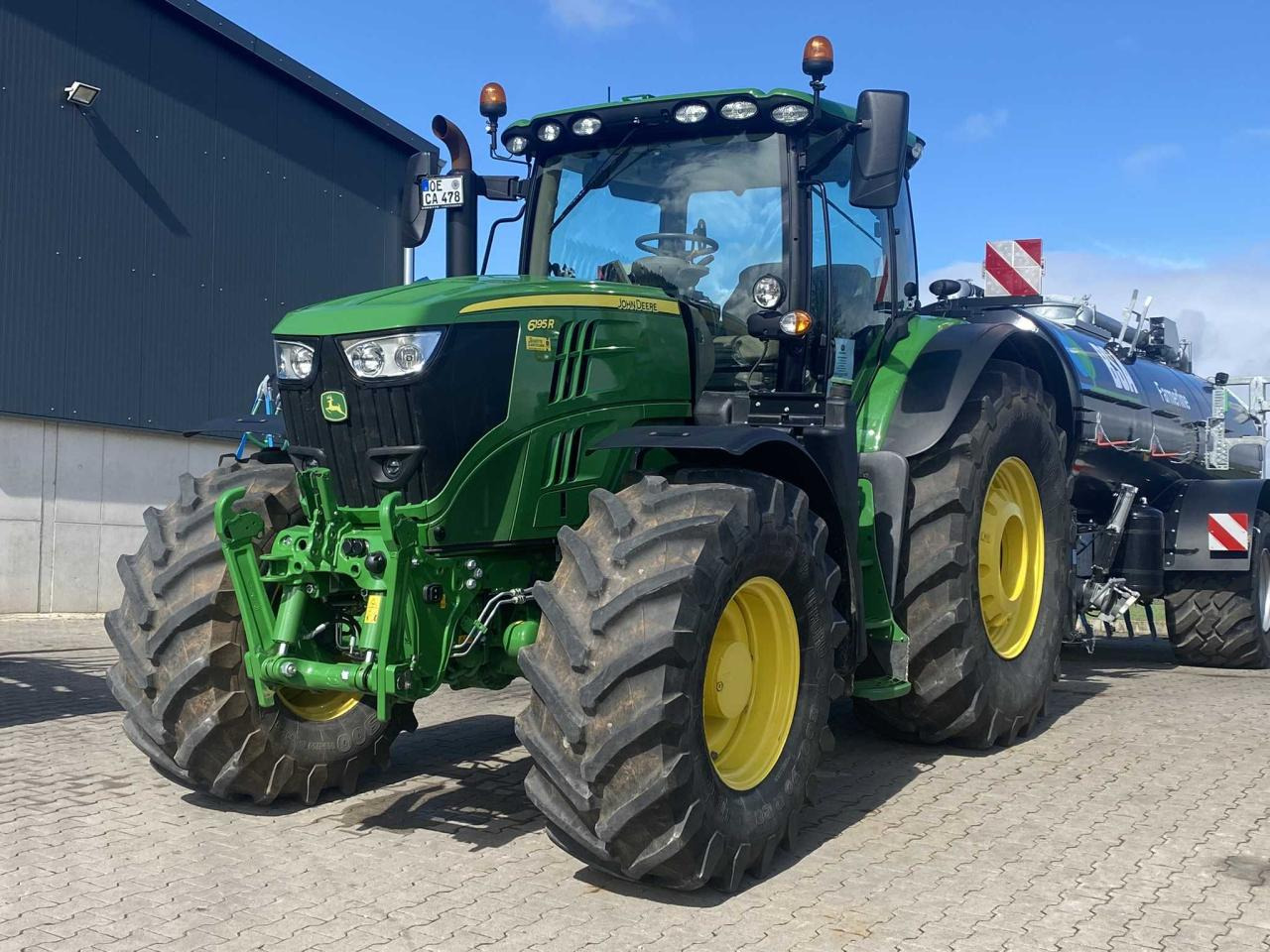 John Deere 6195R - Máy cày: hình 1 John Deere 6195R - Máy cày: hình 1