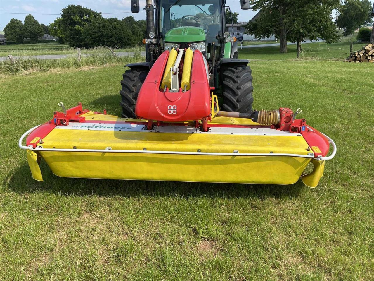 Pöttinger NOVACAT 301 alpha-mo - Máy cắt cỏ: hình 2 Pöttinger NOVACAT 301 alpha-mo - Máy cắt cỏ: hình 2