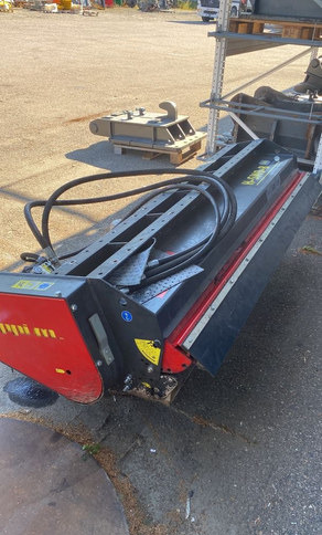 Seppi M. H-SMO-B 200 - Dàn băm cỏ: hình 2 Seppi M. H-SMO-B 200 - Dàn băm cỏ: hình 2