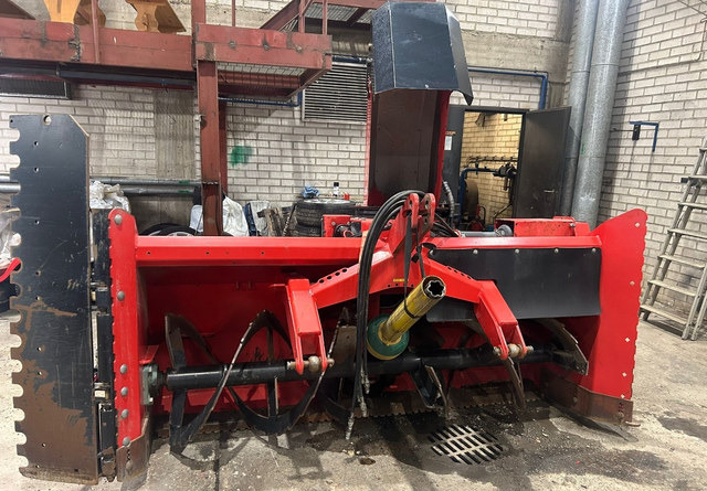 Tokvam256 THS Big - Máy thổi tuyết: hình 4 Tokvam256 THS Big - Máy thổi tuyết: hình 4