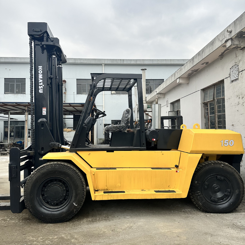 KOMATSU FD150 FD100 FD30 FD50 FD80 3Ton 5ton 8ton 10ton 15ton 16ton 20ton komatsu forklift - Xe nâng diesel: hình 3 KOMATSU FD150 FD100 FD30 FD50 FD80 3Ton 5ton 8ton 10ton 15ton 16ton 20ton komatsu forklift - Xe nâng diesel: hình 3