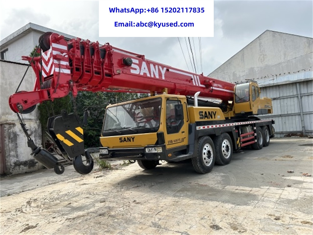 SANY STC750 STC800 STC1000 STC1300 75TON 70TON 80TON 100T 130T - Cẩu bánh lốp: hình 1 SANY STC750 STC800 STC1000 STC1300 75TON 70TON 80TON 100T 130T - Cẩu bánh lốp: hình 1