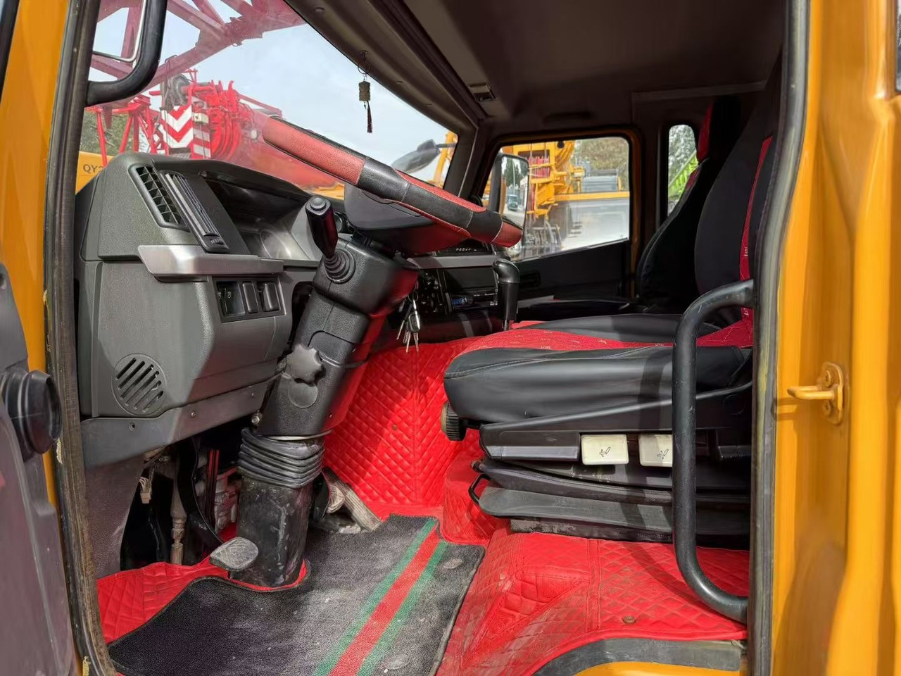 SANY STC800 STC800E STC800T STC80T5 STC800H STC750 75 ton 80ton truck crane - Cẩu bánh lốp: hình 2 SANY STC800 STC800E STC800T STC80T5 STC800H STC750 75 ton 80ton truck crane - Cẩu bánh lốp: hình 2