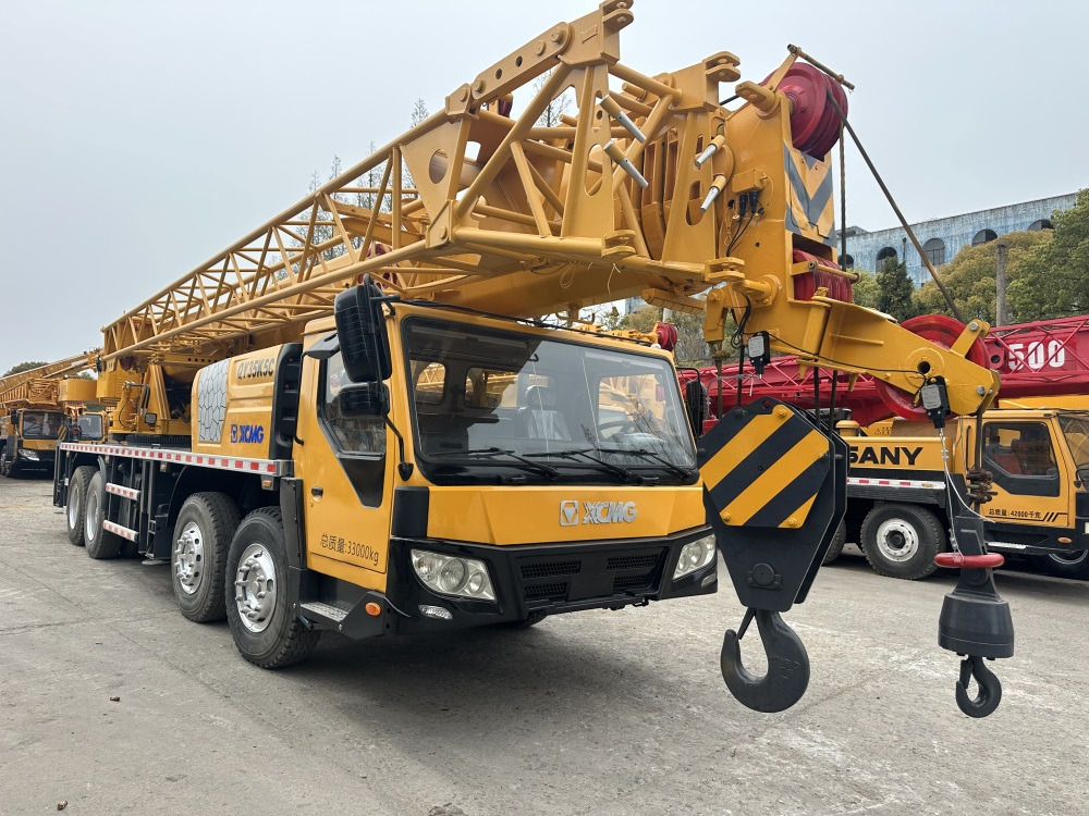 XCMG QY35K5 XCT35 QY35K5C 35 ton truck crane - Cẩu bánh lốp: hình 1 XCMG QY35K5 XCT35 QY35K5C 35 ton truck crane - Cẩu bánh lốp: hình 1
