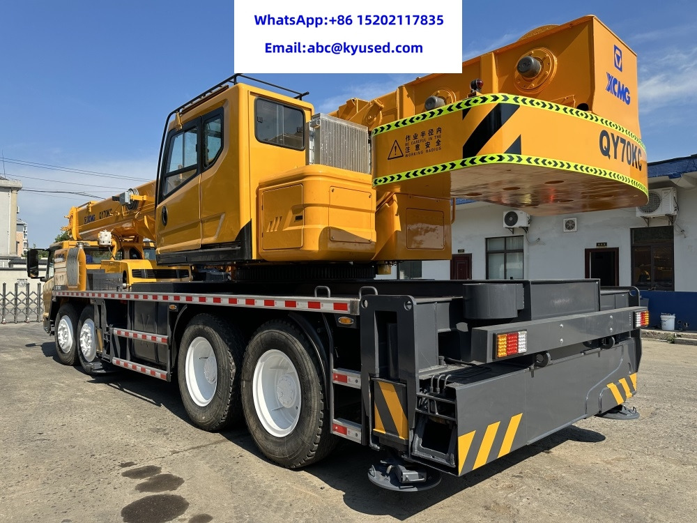 XCMG QY70K QY70KC QY70K-II XCT70 QY75K XCT75 QY50KC QY50K 50ton 70ton 75t 55ton 100ton 130ton 160ton truck crane - Cẩu bánh lốp: hình 4 XCMG QY70K QY70KC QY70K-II XCT70 QY75K XCT75 QY50KC QY50K 50ton 70ton 75t 55ton 100ton 130ton 160ton truck crane - Cẩu bánh lốp: hình 4