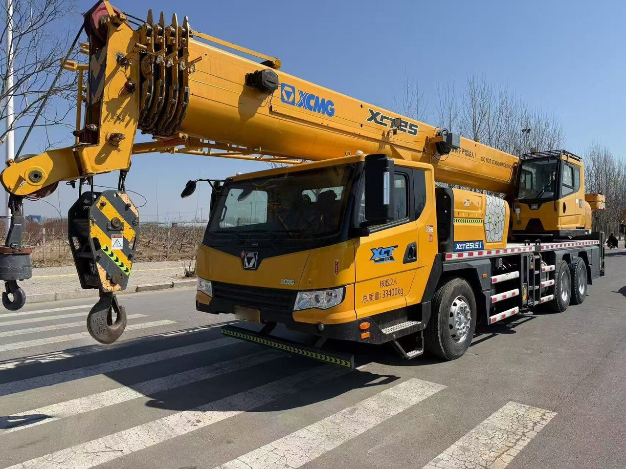XCMG XCT25L5 QY25K5C QY25K5D 25ton 30ton 35ton used mobile crane - Cẩu bánh lốp: hình 1 XCMG XCT25L5 QY25K5C QY25K5D 25ton 30ton 35ton used mobile crane - Cẩu bánh lốp: hình 1