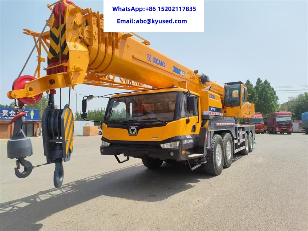 XCMG XCT80 - Cẩu bánh lốp: hình 1 XCMG XCT80 - Cẩu bánh lốp: hình 1