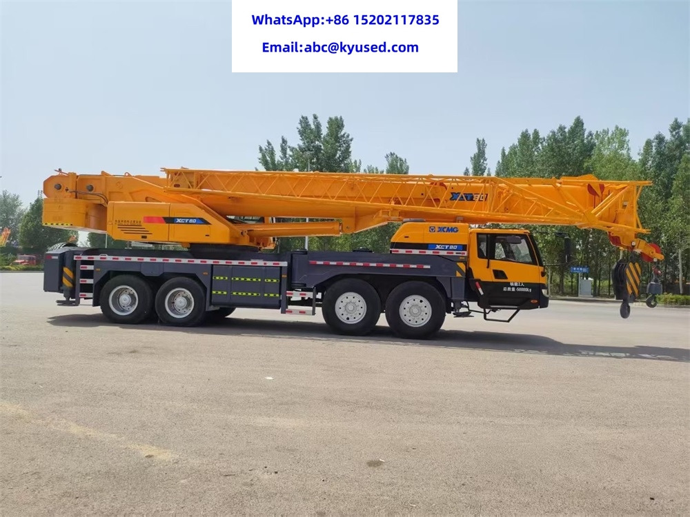 XCMG XCT80 XCT80L5 XCT100 XCT70 XCT50 XCT25 80TON 25T 50TON 70T 100TON - Cẩu bánh lốp: hình 4 XCMG XCT80 XCT80L5 XCT100 XCT70 XCT50 XCT25 80TON 25T 50TON 70T 100TON - Cẩu bánh lốp: hình 4