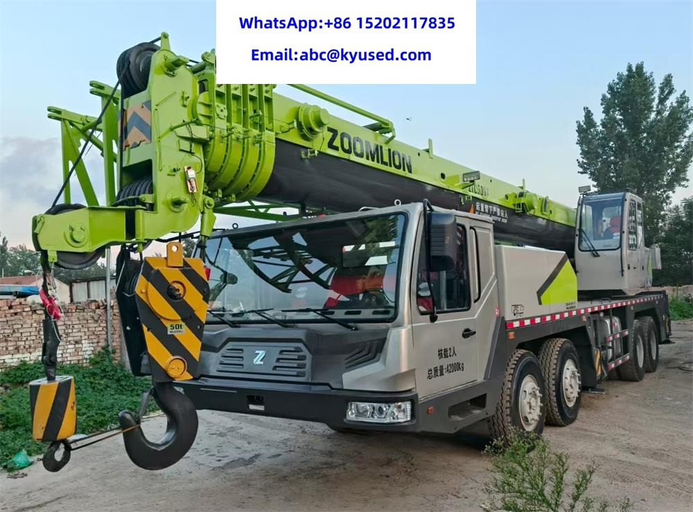 ZOOMLION ZTC500V ZTC550V QY50V ZTC700V ZTC800V ZTC1000 50ton 55T 70ton 80ton 100ton - Cẩu bánh lốp: hình 1 ZOOMLION ZTC500V ZTC550V QY50V ZTC700V ZTC800V ZTC1000 50ton 55T 70ton 80ton 100ton - Cẩu bánh lốp: hình 1