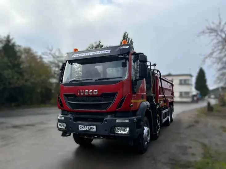 Iveco Trakker - Xe ben: hình 2 Iveco Trakker - Xe ben: hình 2