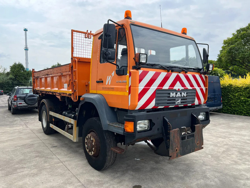 MAN LE 18.280 4x4 - Xe ben: hình 3 MAN LE 18.280 4x4 - Xe ben: hình 3
