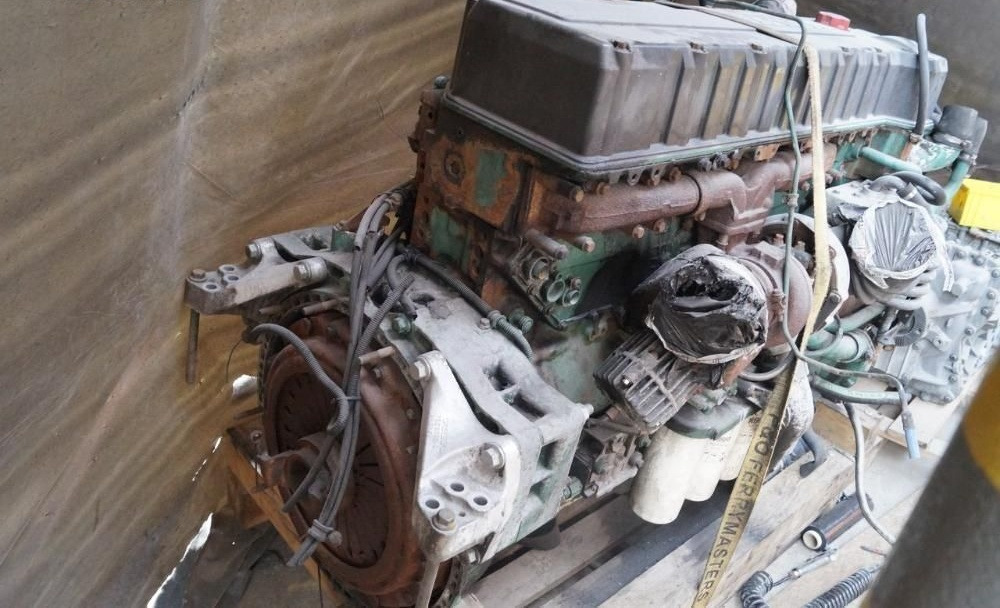 Volvo D12C Volvo FH 12 - Động cơ cho Xe tải: hình 2 Volvo D12C Volvo FH 12 - Động cơ cho Xe tải: hình 2