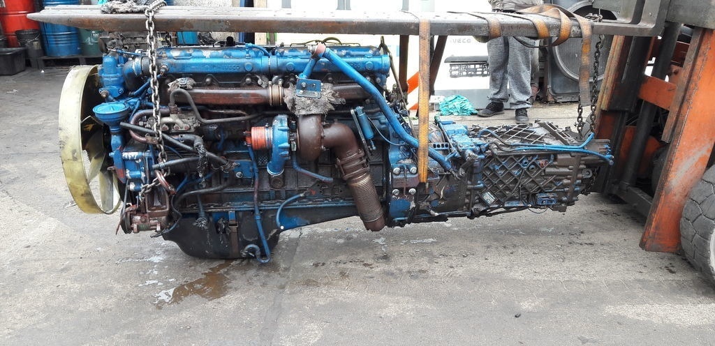IVECO 8210.42L 420 E2 IVECO EuroTech Magirus - Động cơ cho Xe tải: hình 2 IVECO 8210.42L 420 E2 IVECO EuroTech Magirus - Động cơ cho Xe tải: hình 2