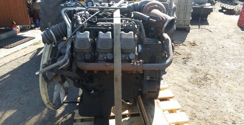 Mercedes-Benz 2024 V6 OM401 240 - Động cơ cho Xe tải: hình 1 Mercedes-Benz 2024 V6 OM401 240 - Động cơ cho Xe tải: hình 1